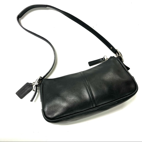 Coach small black leather shoulder bag Clearance